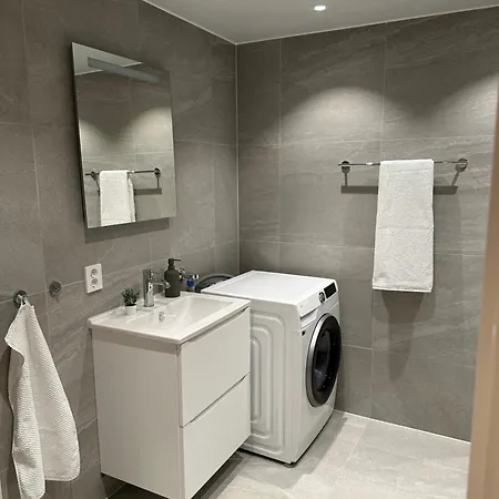 New With Seaview 아파트